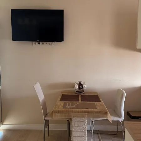 Appartement In The Style Of Modern Classics *